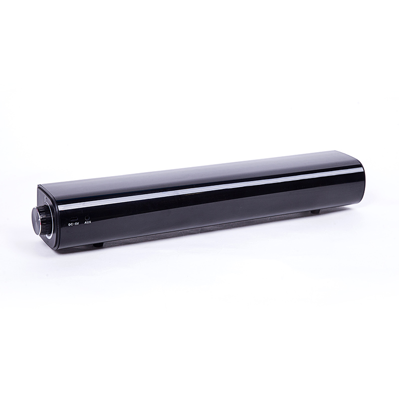 Remote control for portable wireless soundbar and subwoofer